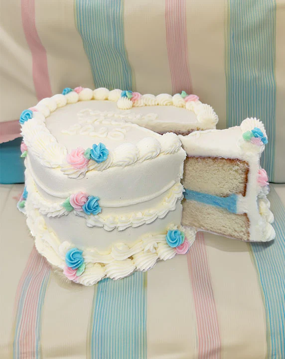 Gender Reveal Cake - Image 2