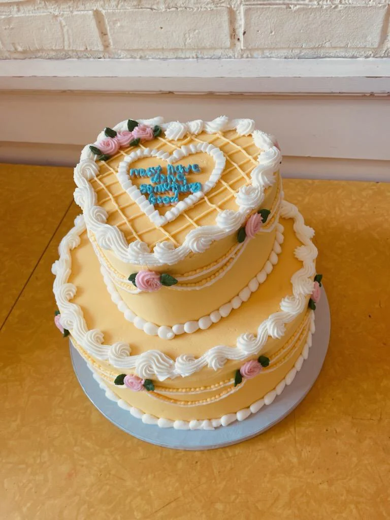 Tiered Cake - Image 11