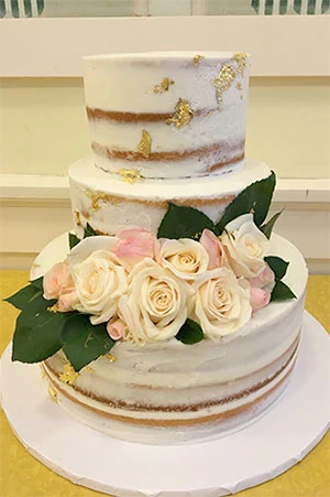 Tiered Cake - Image 4