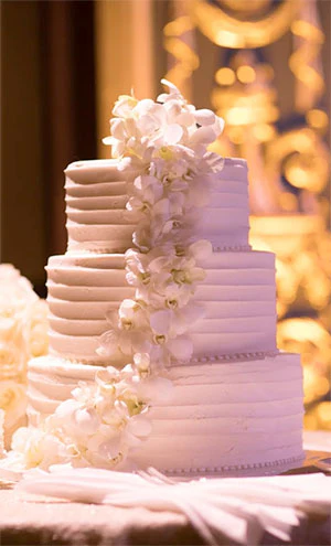 Tiered Cake - Image 5